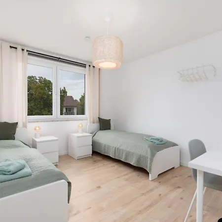 Daire Chic With Balcony